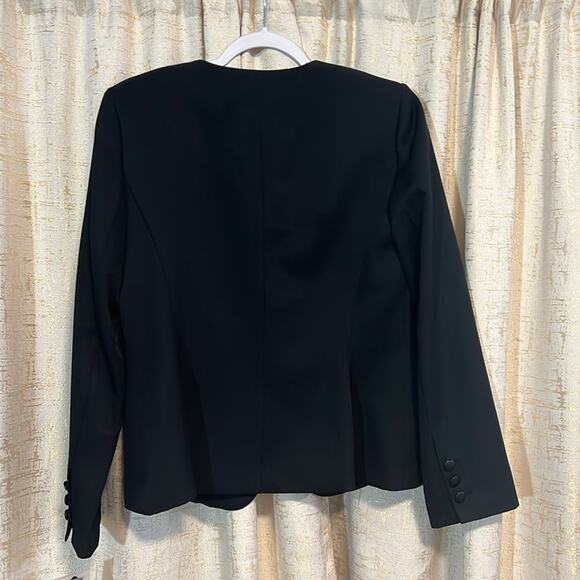 NWT Emily Women's Size 10 Blazer Jacket Black Button Up Lined Business Office :) - Picture 2 of 7